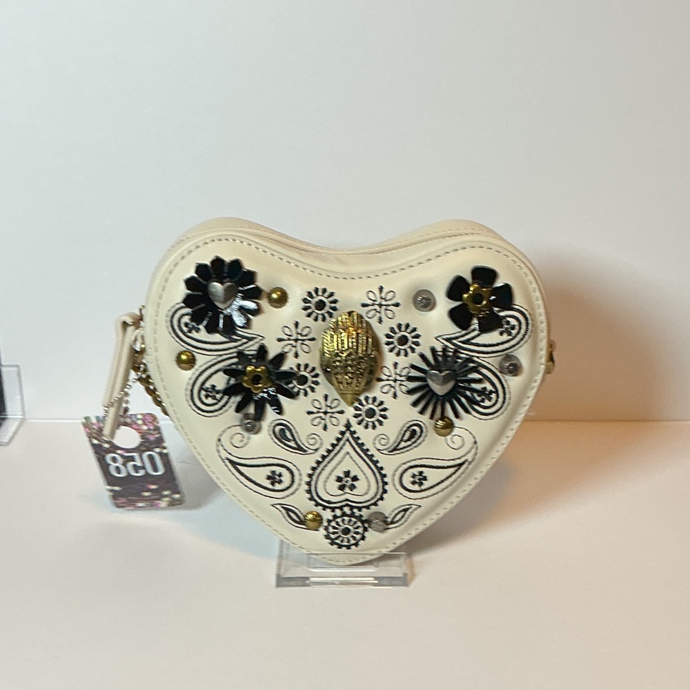 Kurt Geiger Kensington Heart X Flower